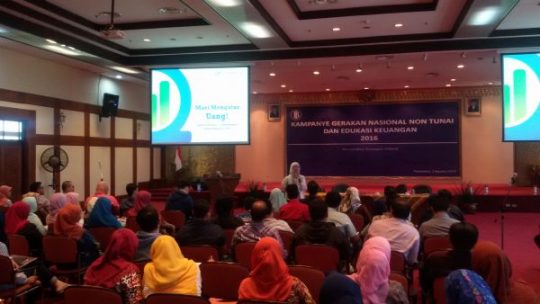 Blog dan Artikel Cara Mengelola Keuangan Usaha dengan Sistem Non Tunai