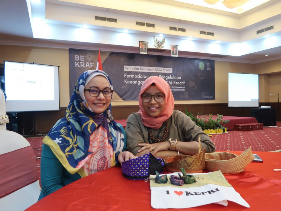 Kisah Sukses UKM Kreatif Tanjung Pinang Menembus Pasar Luar Negeri