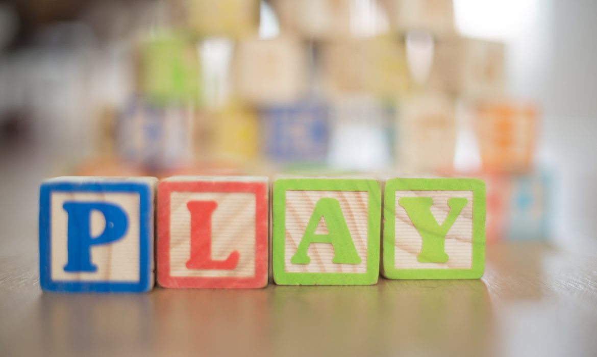 Daycare VS Preschool, Pilih Yang Mana?