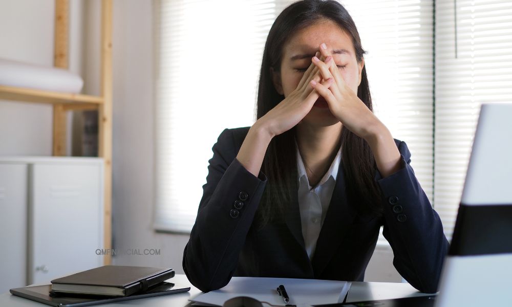 Sebuah Surat Terbuka untuk Mba yang Nangis Pengin Resign Kerja karena Stres