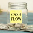 Mengapa Banyak Karyawan Sulit Mengatur Cash Flow?