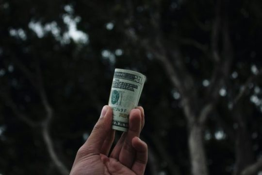 Upah Minimum Sektoral di Dunia Kerja