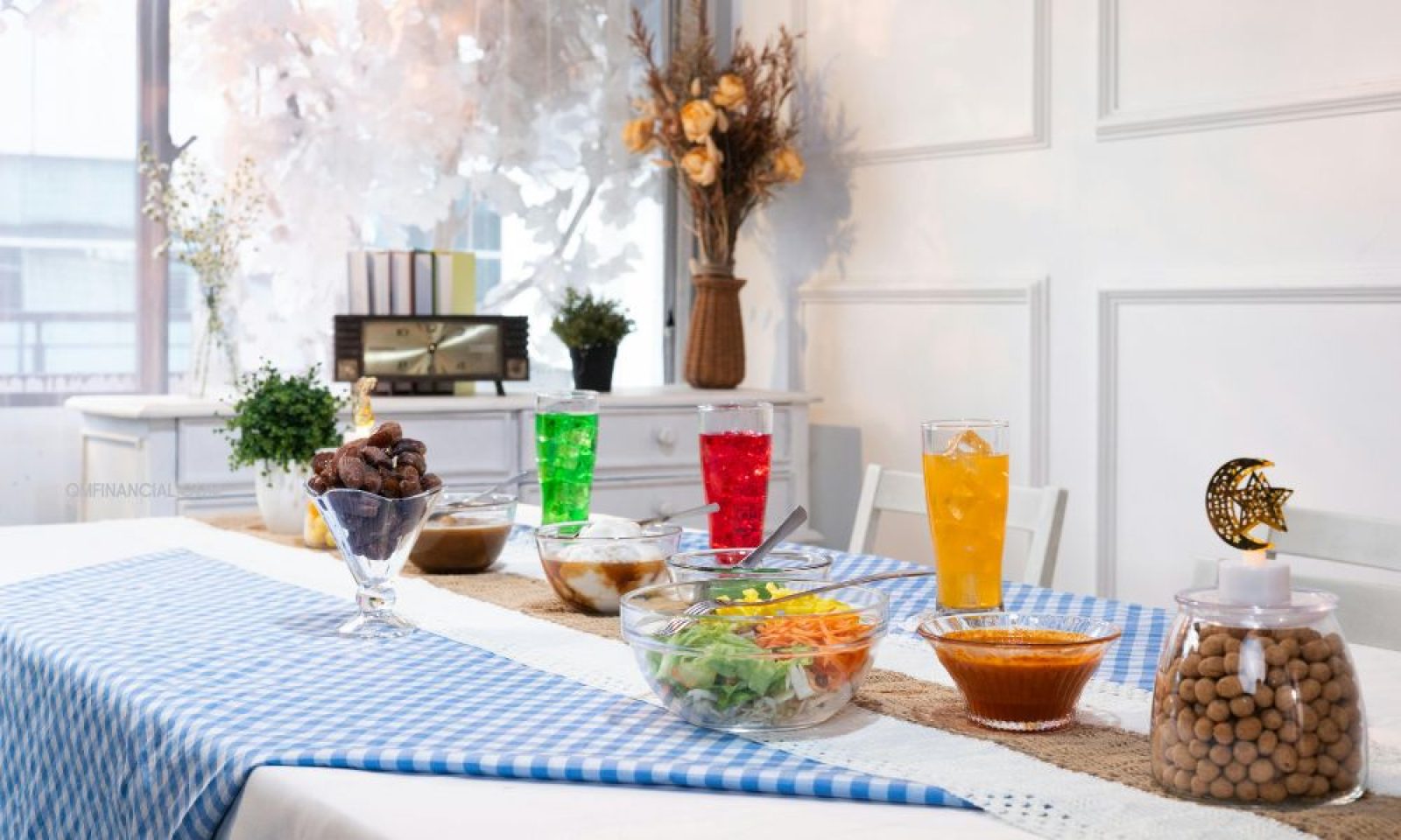 Tradisi Open House dan Biaya Tersembunyi yang Jarang Dihitung