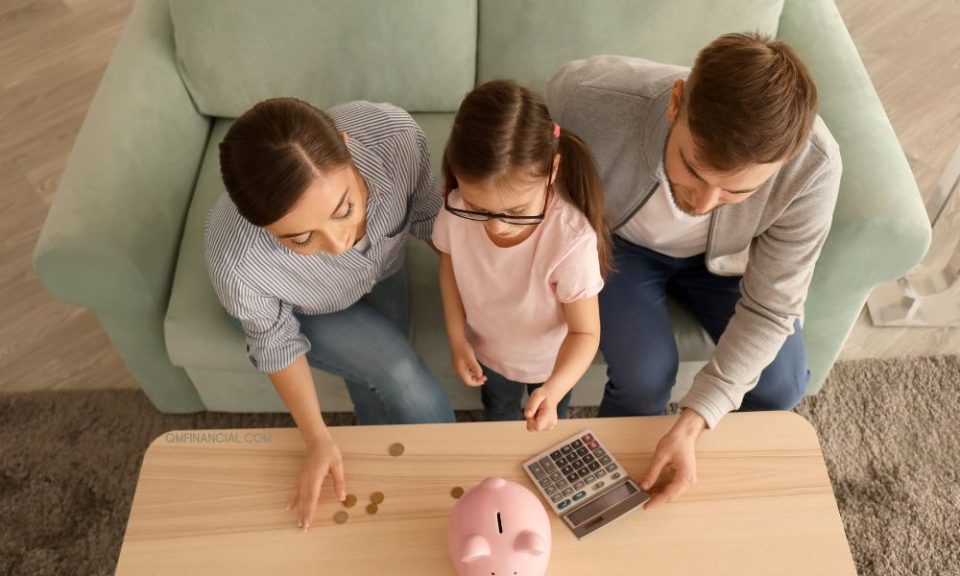 Menyesuaikan Gaya Hidup Keluarga Tanpa Terasa “Turun Kelas”