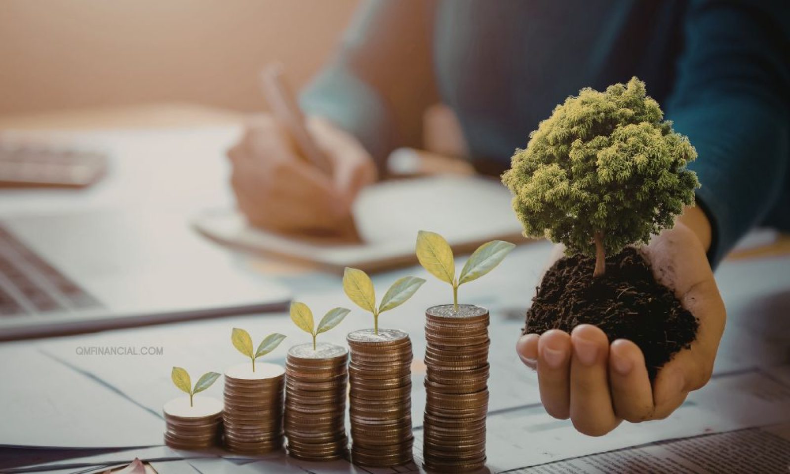 Strategi Investasi di Masa Ketidakpastian: Perlu Agresif atau Justru Bertahan?