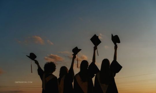 Langkah Awal Membangun Financial Freedom bagi Fresh Graduate