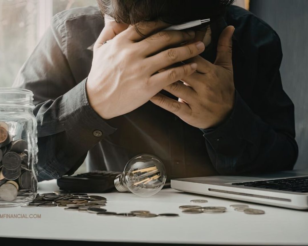 Financial Stress: Beban yang Tidak Terlihat di Tempat Kerja