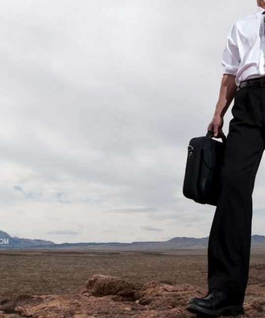Financial Learning Partner Strategi Keuangan untuk Job Seeker di Tengah Badai PHK