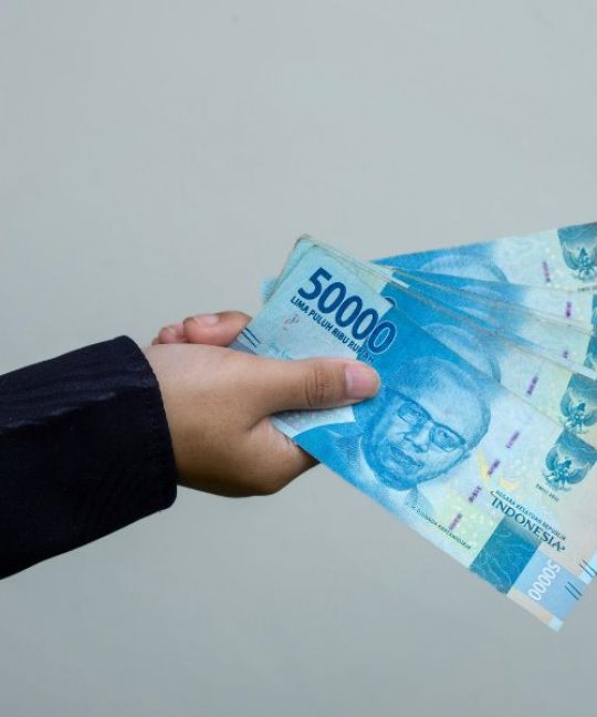 Alasan Pinjam Uang ke Teman yang Wajar dan Bisa Dipertanggungjawabkan
