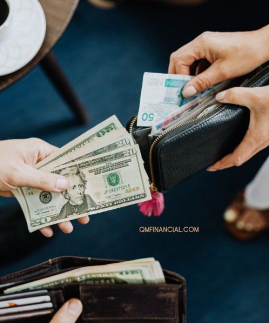 Financial Learning Partner Cara Ngomong Pinjam Uang ke Teman dan Etika yang Harus Diperhatikan