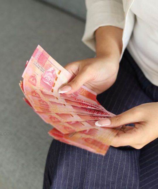 contoh pengeluaran bukan makanan rutin keluarga